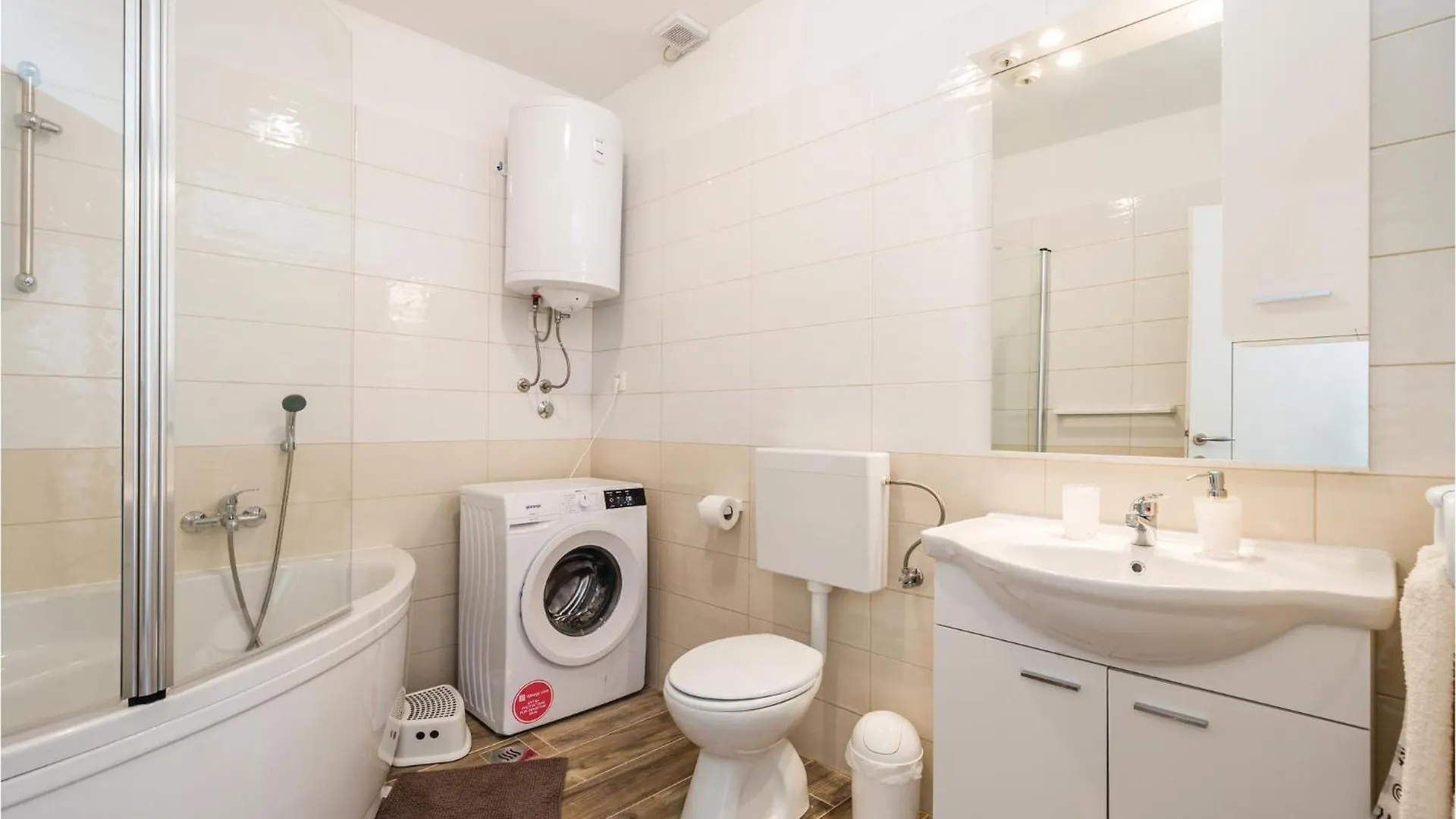 Nice Home In Supertarska Draga With Wifi Supetarska Draga Holiday home