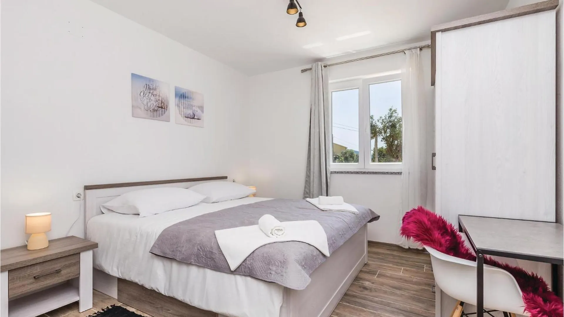 Holiday home Nice Home In Supertarska Draga With Wifi Supetarska Draga Croatia