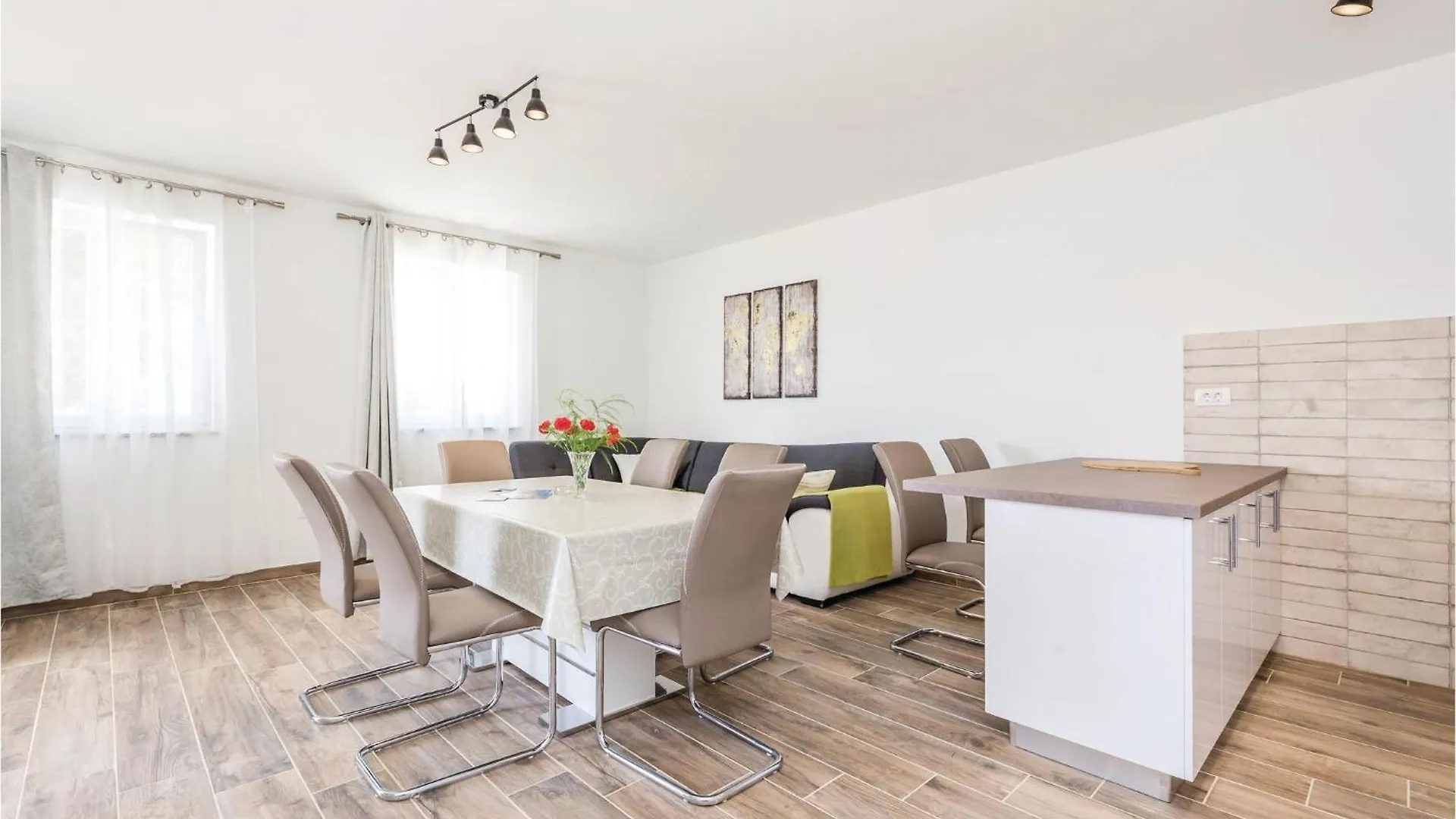 Nice Home In Supertarska Draga With Wifi Supetarska Draga