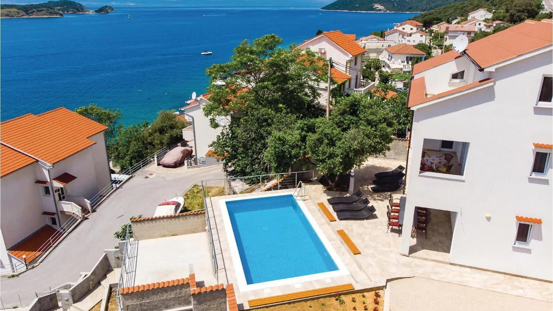 Nice Home In Supertarska Draga With Wifi Supetarska Draga